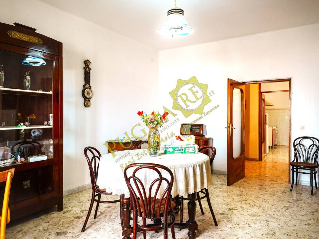 Appartamento a Mola di bari in Viale P. Delfino Pesce, 30 - Foto 5