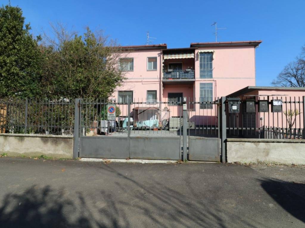 Appartamento a Rho in Via Sebenico, 7 - Foto 2