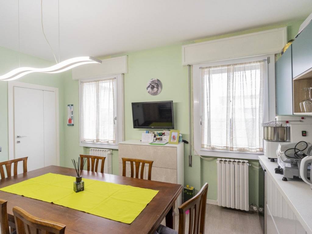 Villa a Maserà di padova in VIA CASALSERUGO 20 MASERA' DI PADOVA - Foto 5