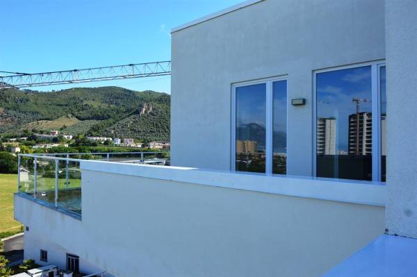 Appartamento a Salerno in Via Fangarielli - Foto 2