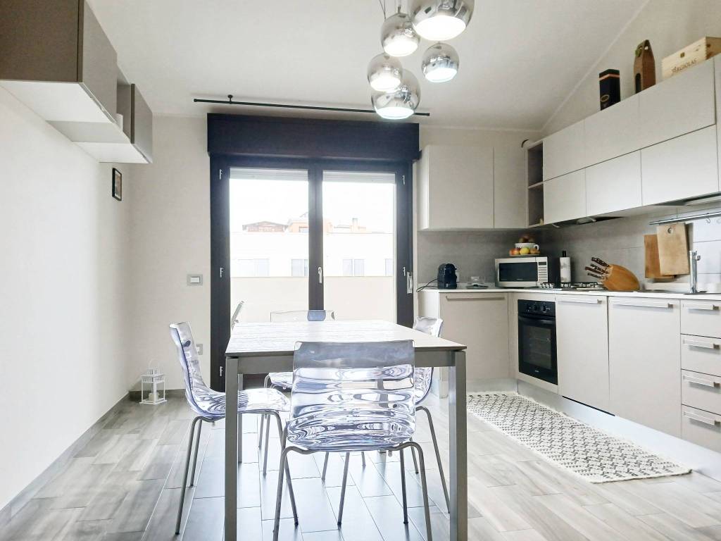 Appartamento a Cagliari in Via Parteolla - Foto 4