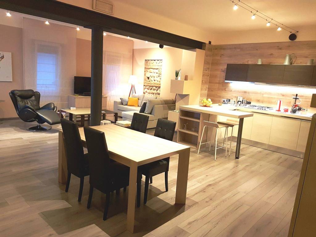 Appartamento a Verona in Stradone San Fermo - Foto 3