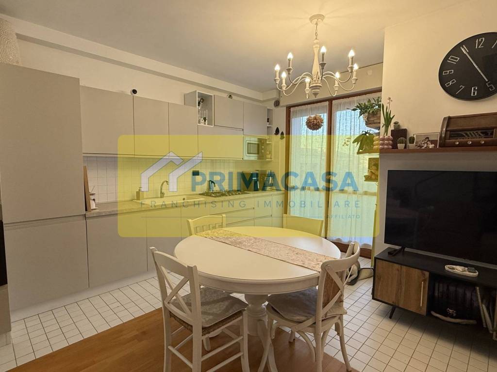 Appartamento a Santa maria di sala in Via Domenico Cimarosa, 6 - Foto 3