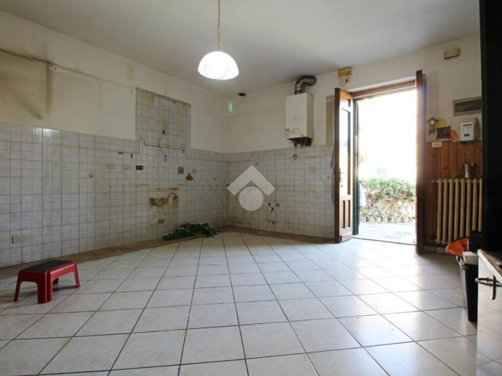 Casa indipendente a Prato in Via del Pozzo, 2 - Foto 3