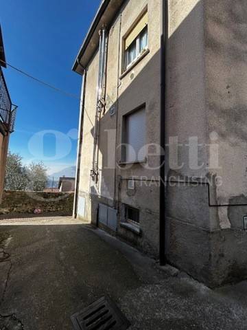 Appartamento a Lecco in via Per Erna, 25 - Foto 3