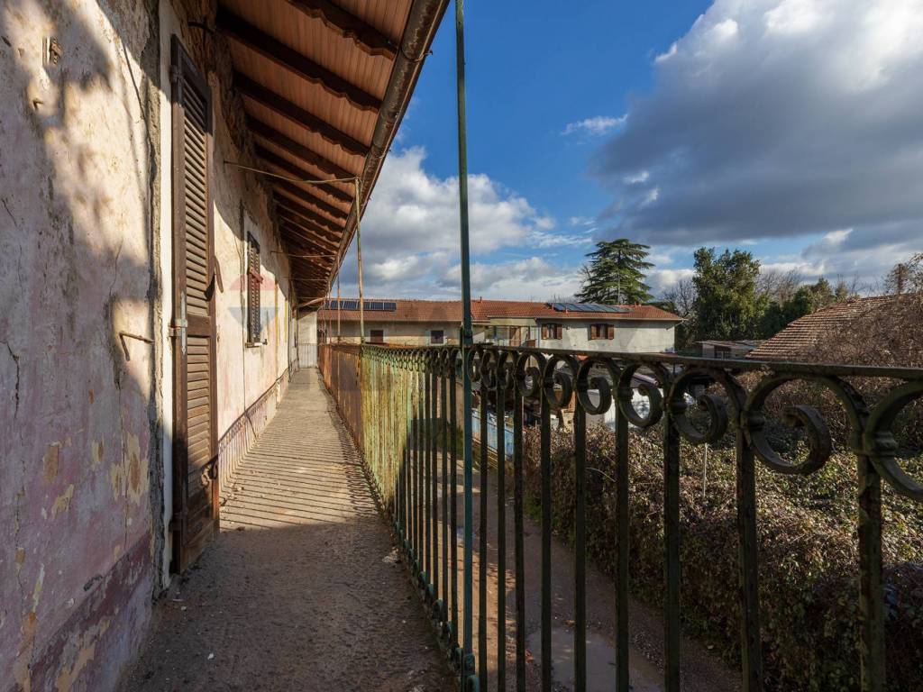 Rustico / casale a Cairate in Via XX Settembre, 6 - Foto 2