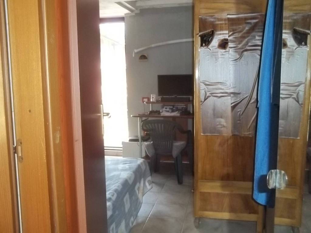 Casa indipendente a Trecate in Via Giuseppe Garibaldi - Foto 5