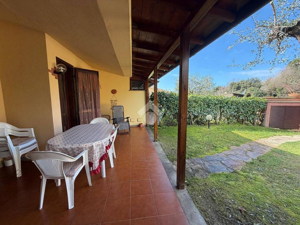 Appartamento a Montalto di castro in VIA DELLA MACCHIA - Foto 4