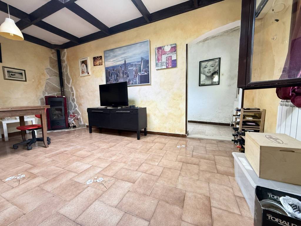 Villetta a schiera a Cassano delle murge in Contrada Fra Diavolo - Foto 3