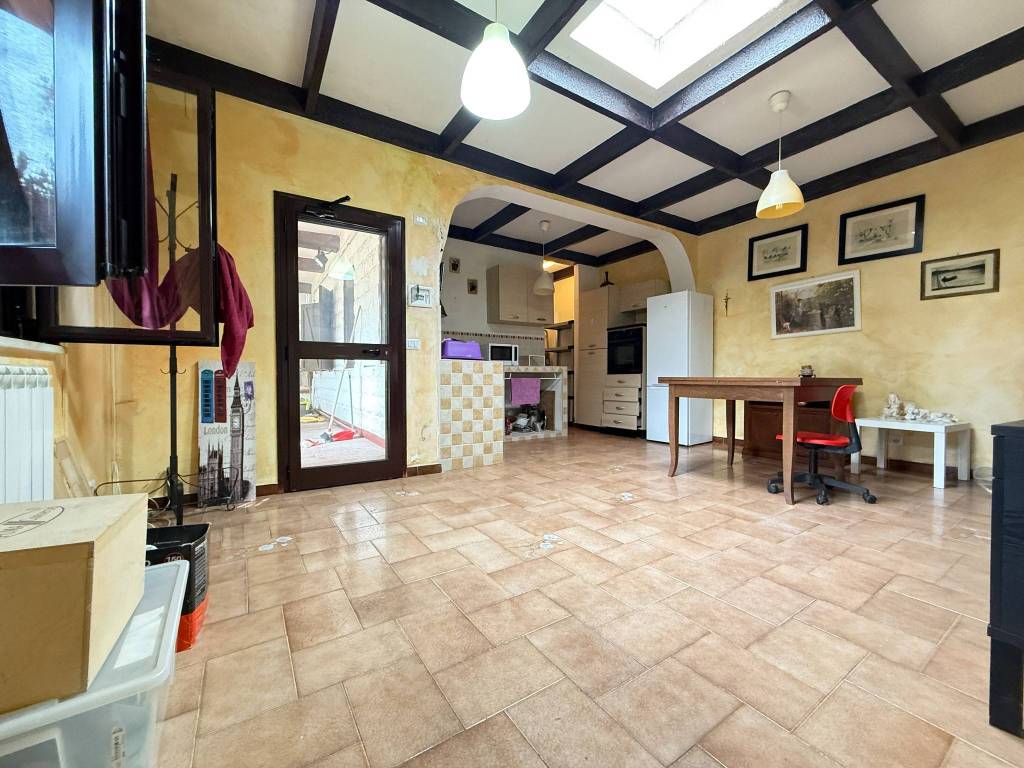 Villetta a schiera a Cassano delle murge in Contrada Fra Diavolo - Foto 4