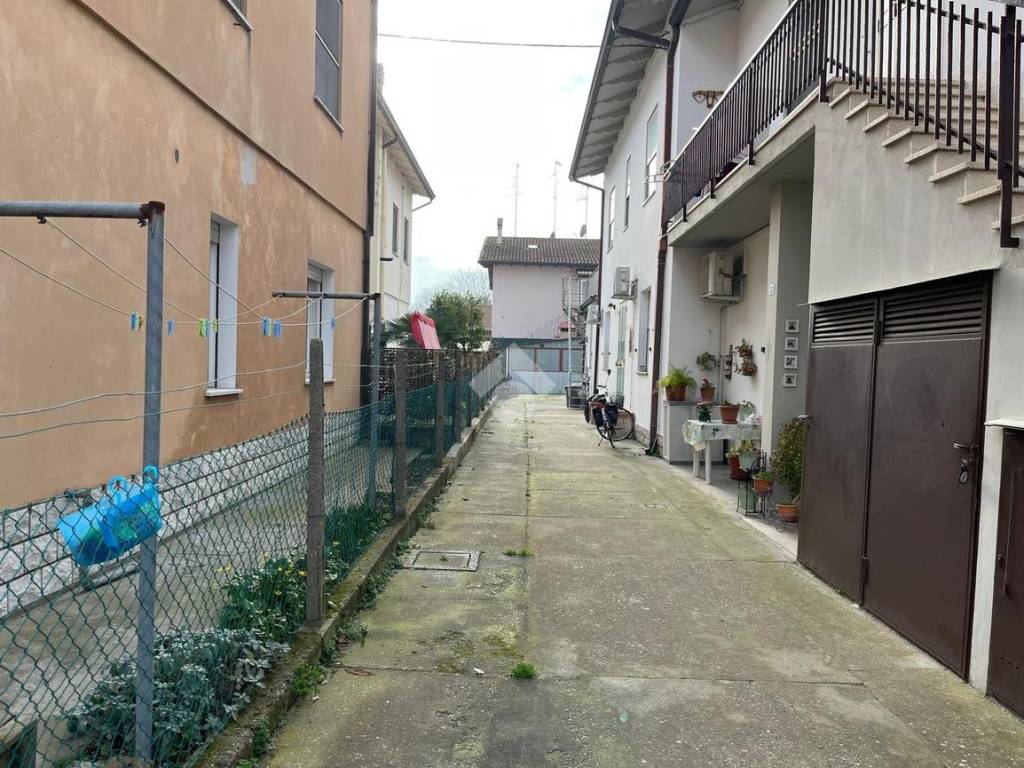 Appartamento a Ravenna in Via Dino Sintoni, 22 - Foto 2