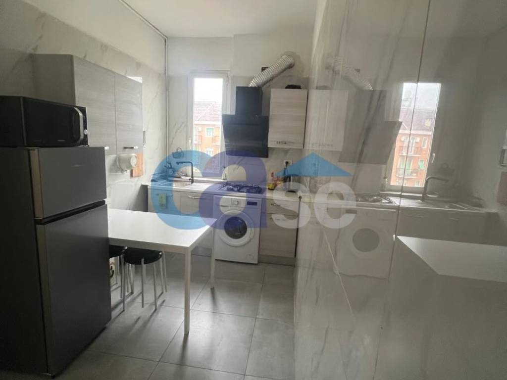 Appartamento a Milano in Viale Certosa, 32 - Foto 2