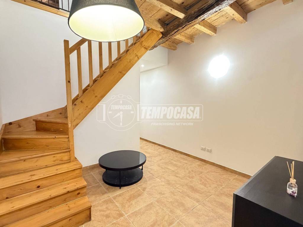 Appartamento a Merate in Via Statale 59 - Foto 4