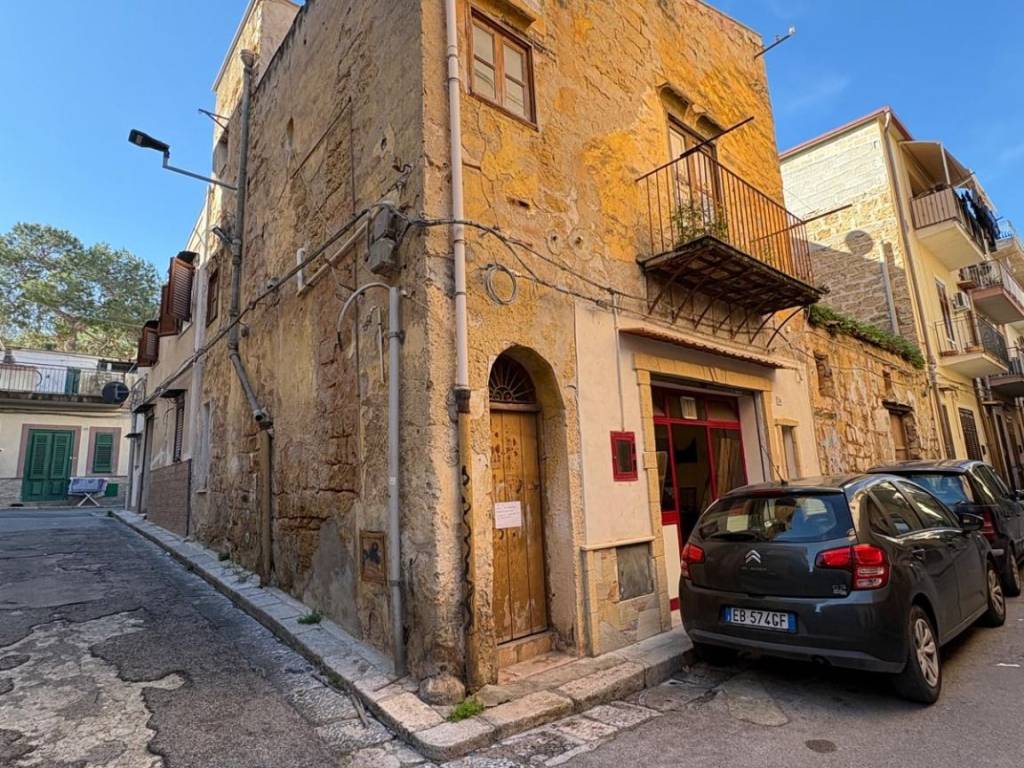 Casa indipendente a Bagheria in Via Signorelli, 23 - Foto 2