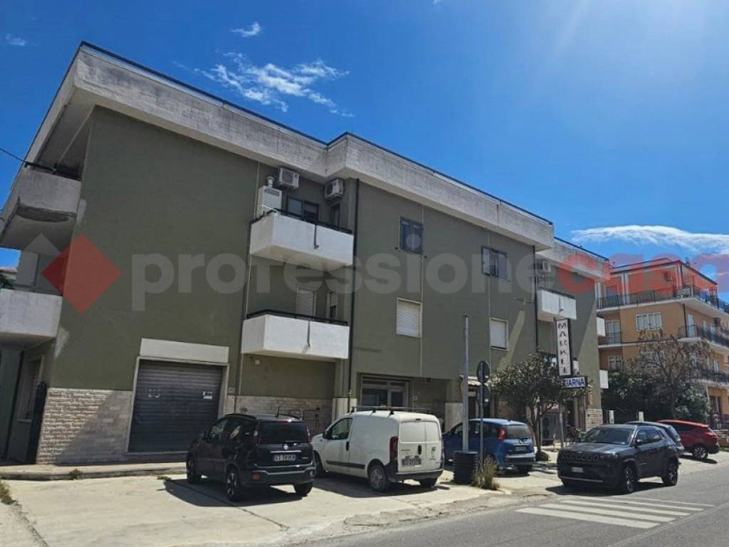 Appartamento a Isca sullo ionio in viale della libertà, 27 - Foto 2