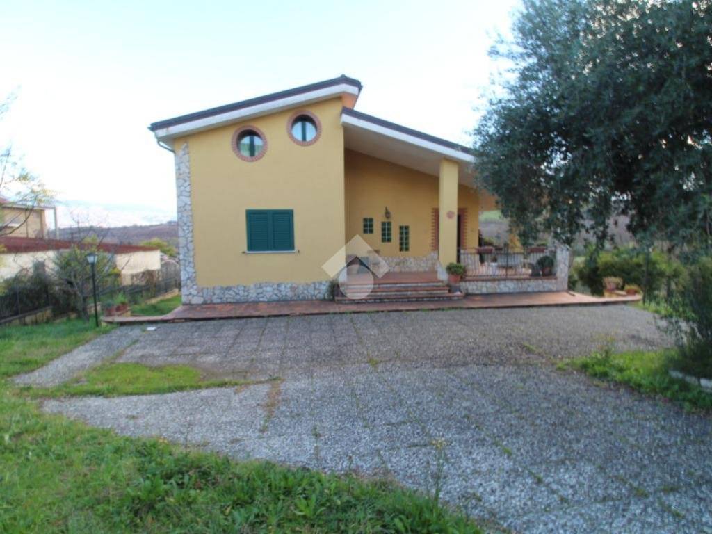 Villa a Montalto uffugo in Via S. Raffaele, 2 - Foto 4