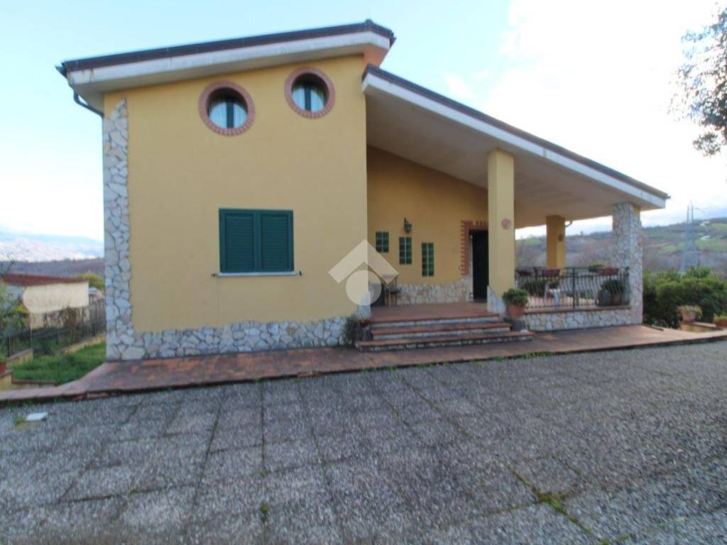 Villa a Montalto uffugo in Via S. Raffaele, 2 - Foto 5