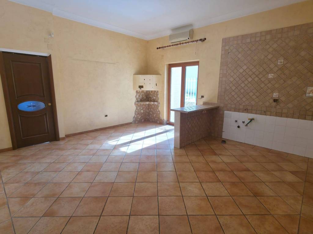 Appartamento a Mugnano di napoli in Via Cesare Pavese - Foto 5