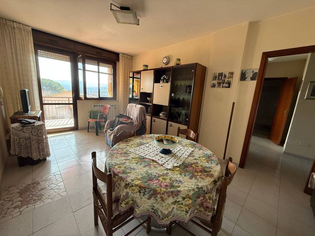 Appartamento a Benevento in Via Antonio Navarra - Foto 3