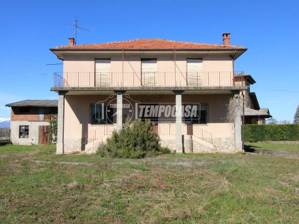 Villa a Margarita in Via Roma 7 - Foto 2