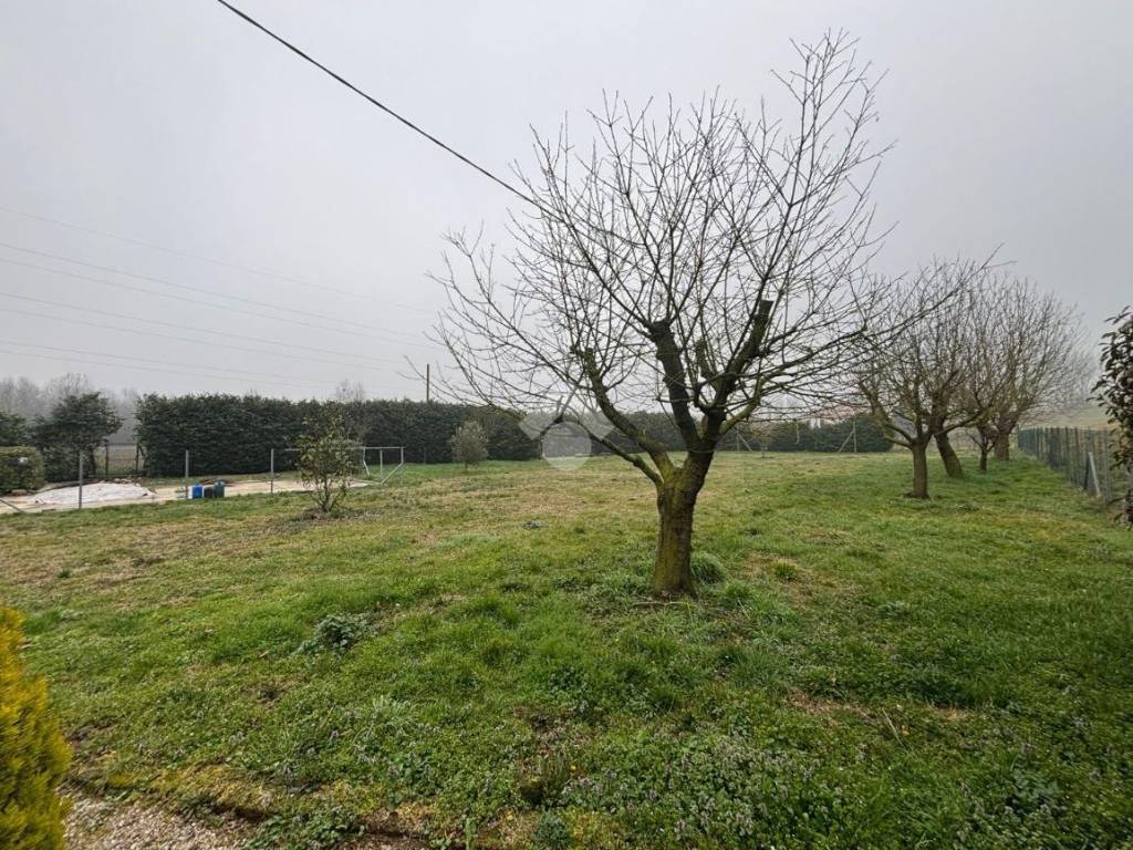 Casa indipendente a Mantova in Str. Formigosa - Foto 3