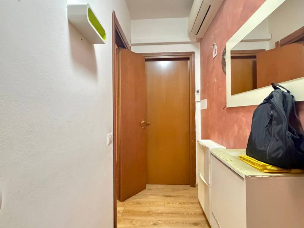 Appartamento a Baranzate in Via Asiago - Foto 4
