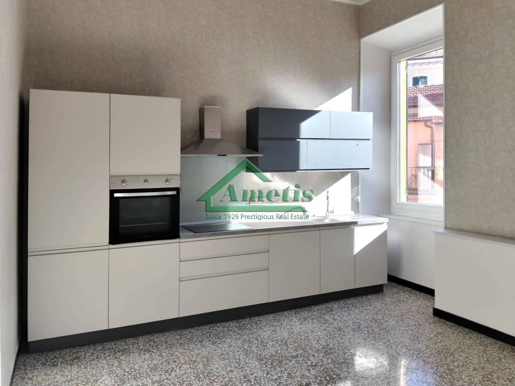 Appartamento a Imperia in Via Cascione - Foto 3
