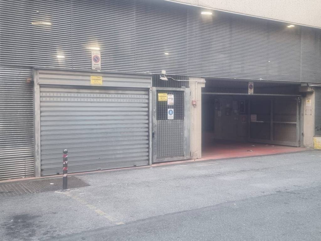 Box / garage a Genova in Via Giuseppe Ratti, 19 - Foto 3