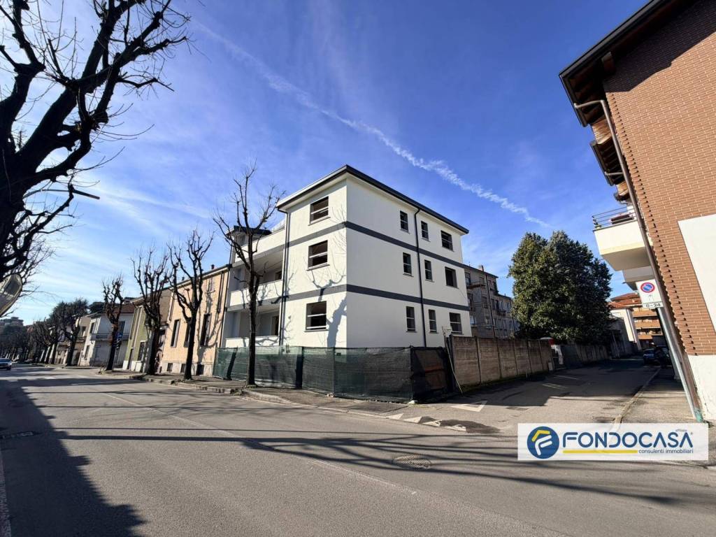 Appartamento a Seregno in Via San vitale - Foto 2