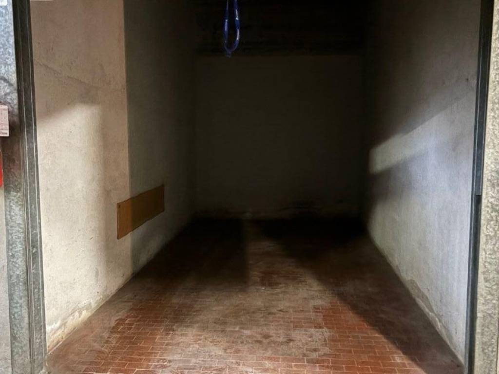 Box / garage a Torino in Via Tommaso Grossi, 3 - Foto 4