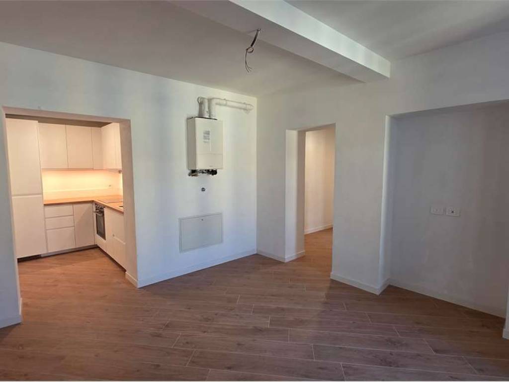 Appartamento a Como in Via Milano, SNC - Foto 2