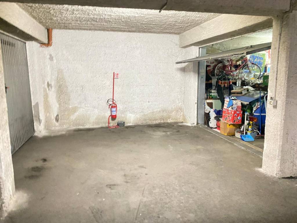 Box / garage a Aci sant'antonio in Via Santa Maria la Stella - Foto 4