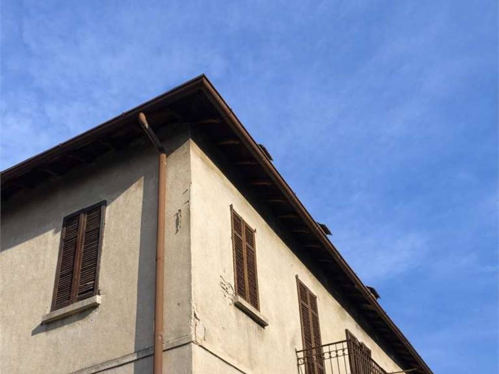 Appartamento a Como in Via Stefano Franscini, 6 - Foto 2