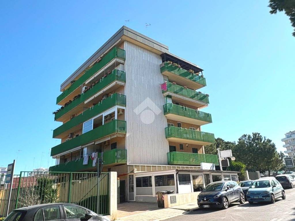 Appartamento a Barletta in Via Amerigo Vespucci, 9 - Foto 2