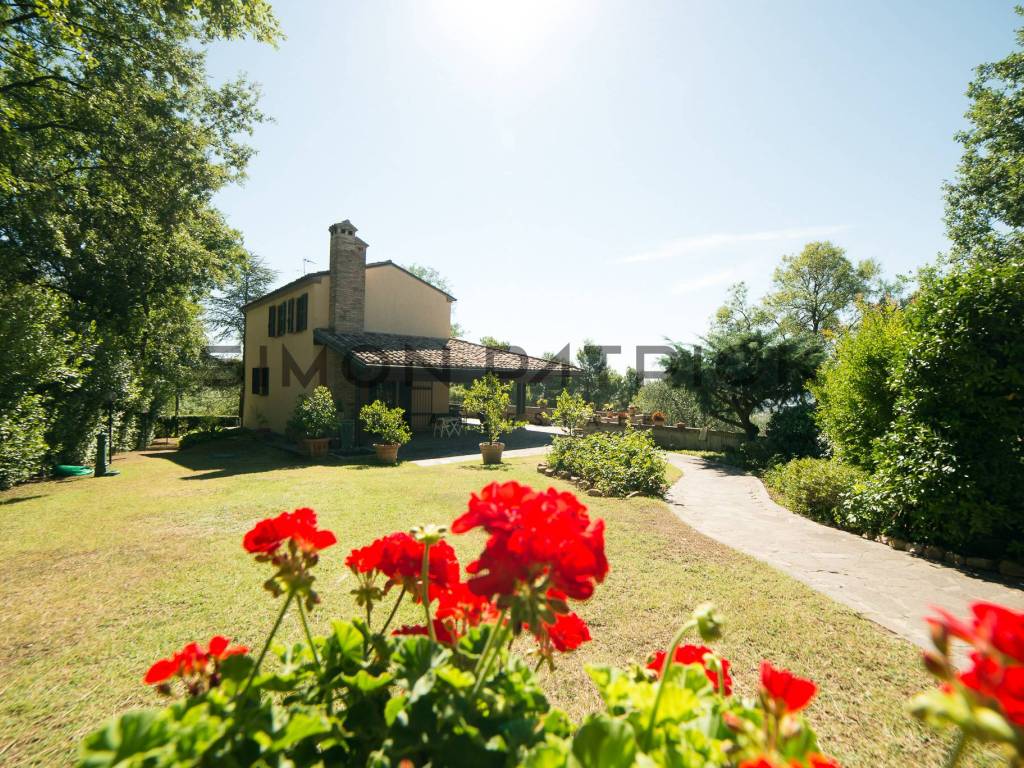Villa a Fano in Località Monte Giove, 84 - Foto 2