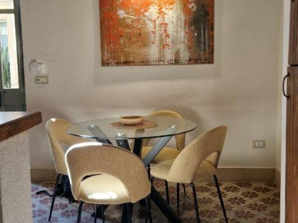 Appartamento a Noto in Via Michele Amari - Foto 2