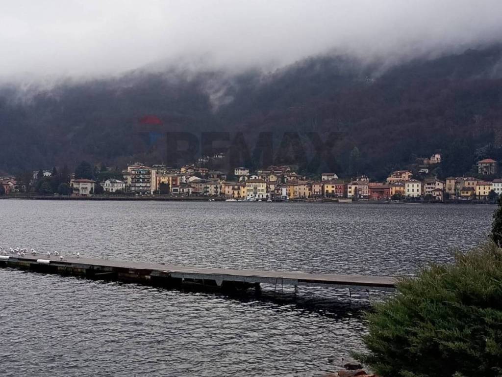 Terreno a Porto ceresio in VIA CASAMORA - Foto 3