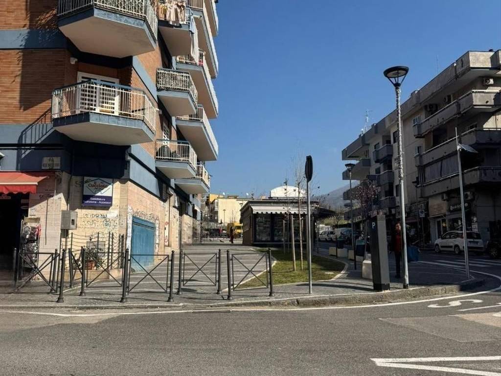 Box / garage a Ercolano in Via Trentola 2, 12 - Foto 2