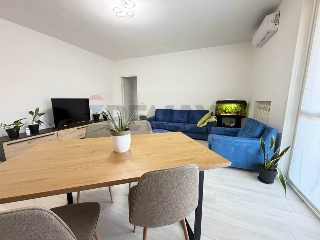 Appartamento a Varese in via Fratelli de Grandi, 10 - Foto 5