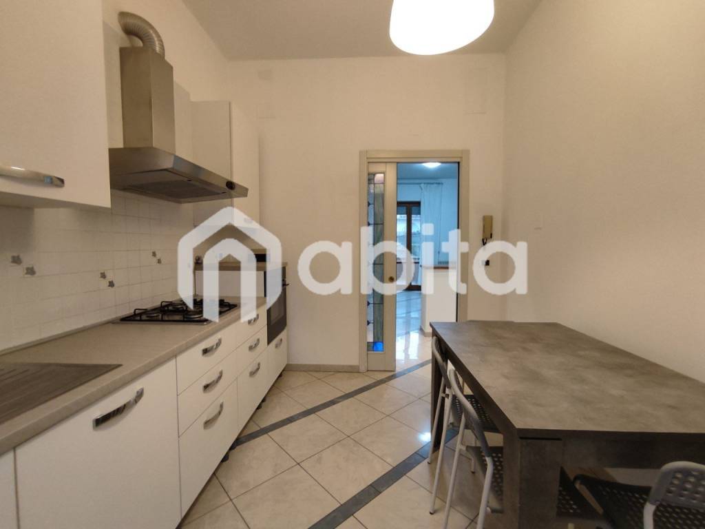 Appartamento a Montevarchi in via danubio - Foto 4