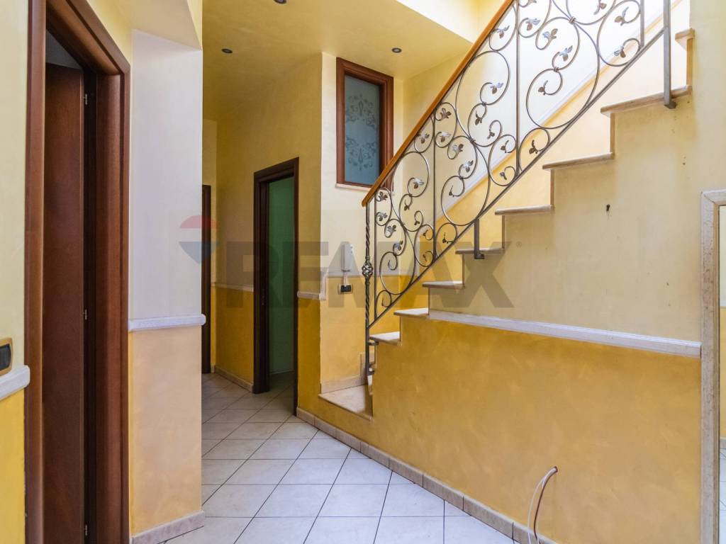 Casa indipendente a Acireale in Via Vittorio Emanuele III, 105 - Foto 3