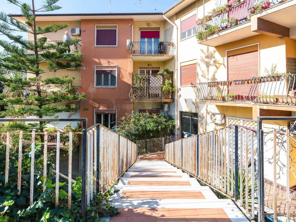 Appartamento a Sant'agata li battiati in Via IV Novembre, 9 - Foto 3