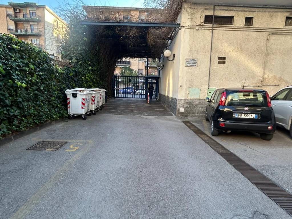 Appartamento a Napoli in Via dell'Epomeo - Foto 4