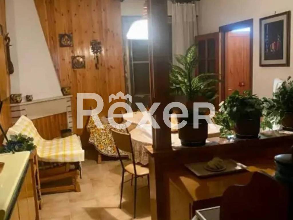 Casa indipendente a San benedetto dei marsi in Via Pace - Foto 2