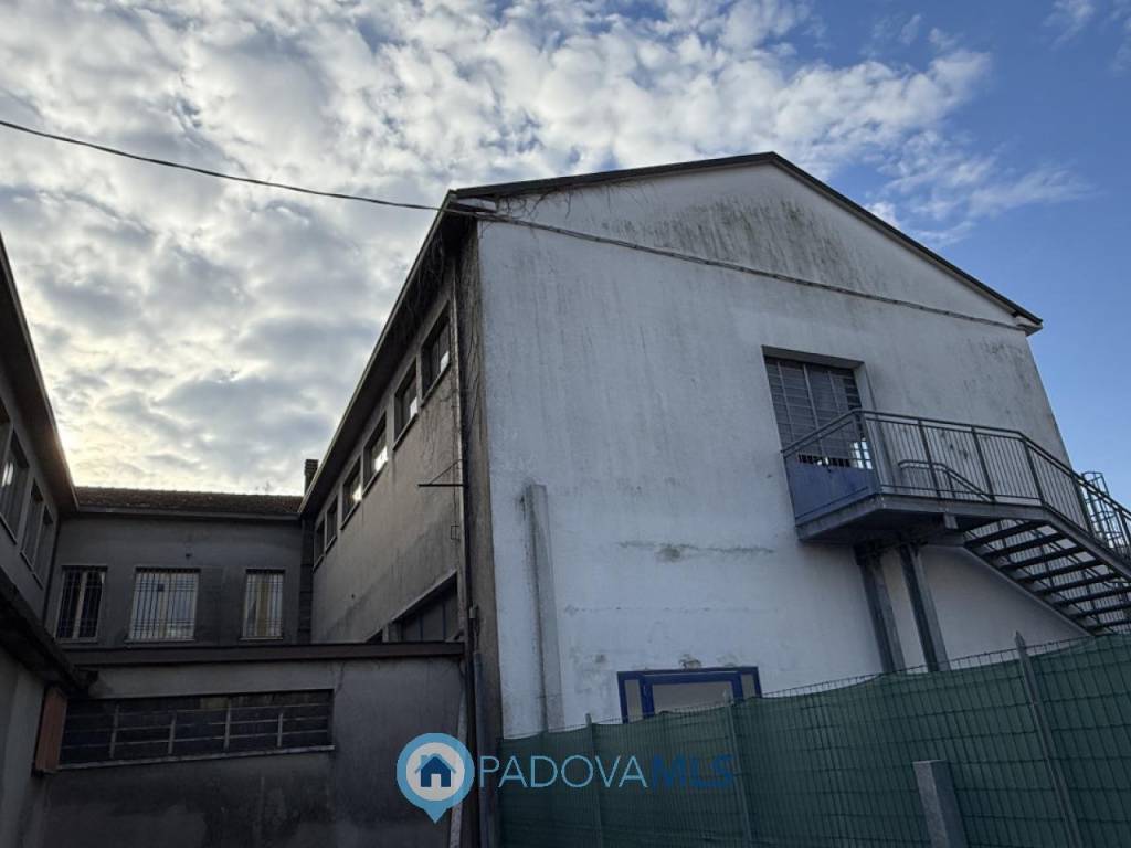 Immobile a Padova in Via Jacopo Avanzo - Foto 2