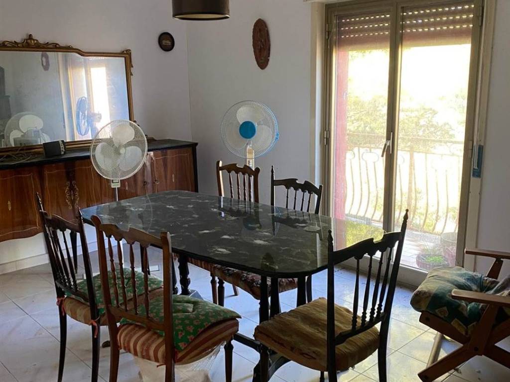 Villa a Caltanissetta in C.DA SANTUZZA ABBAZIA - Foto 4