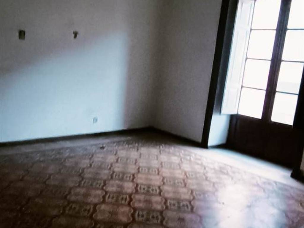 Appartamento a Caltanissetta in C.so Umberto, 5 - Foto 2