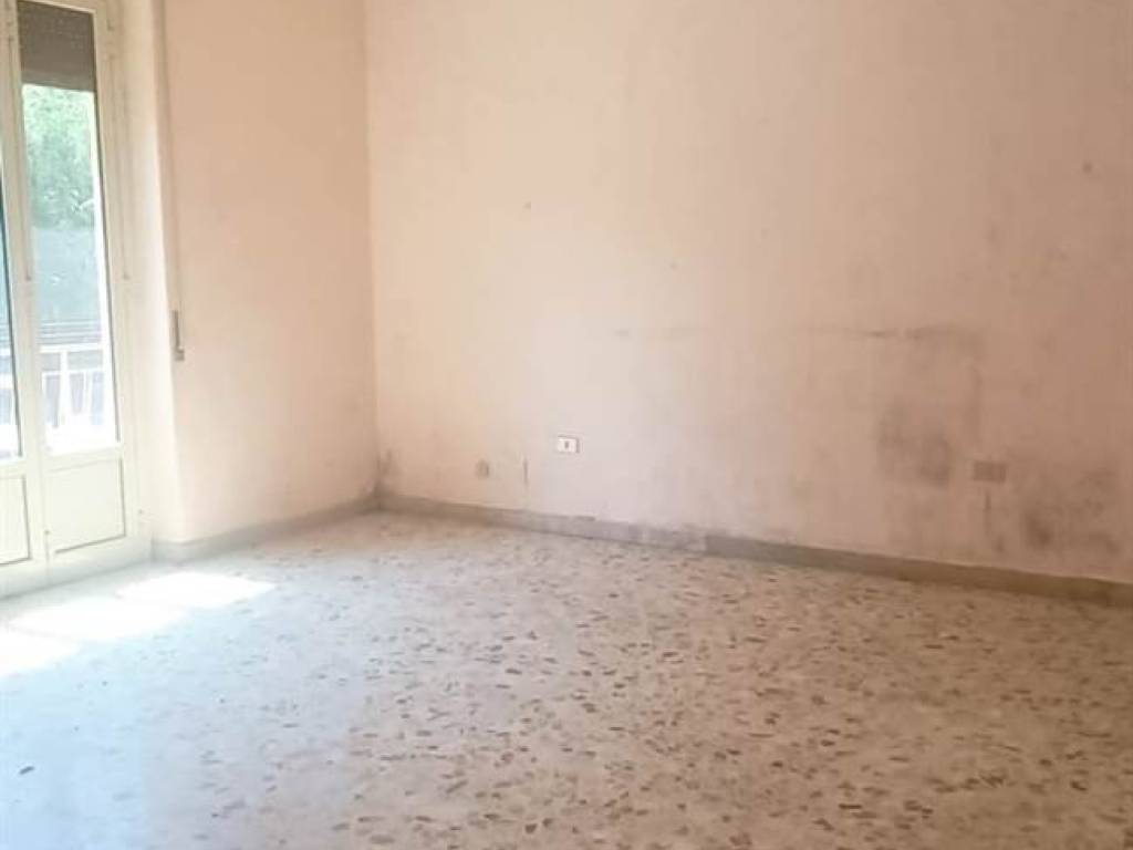 Appartamento a Caltanissetta in VIA E. DE NICOLA, 12 - Foto 5