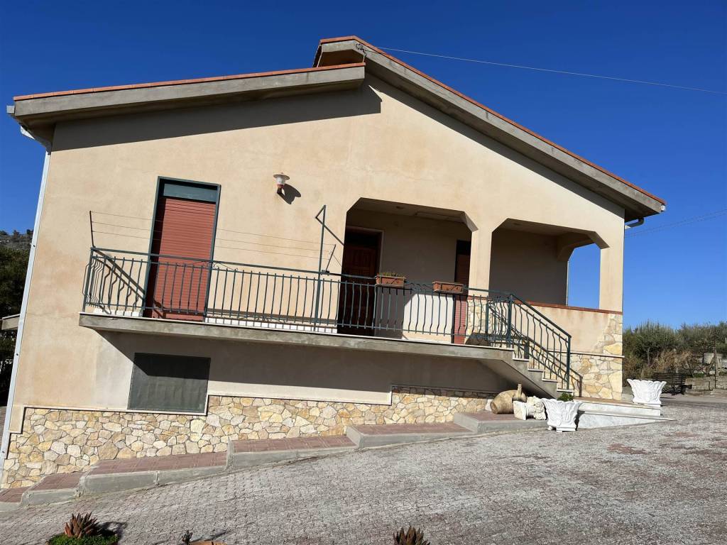 Villa a Caltanissetta in Avvento - Foto 4