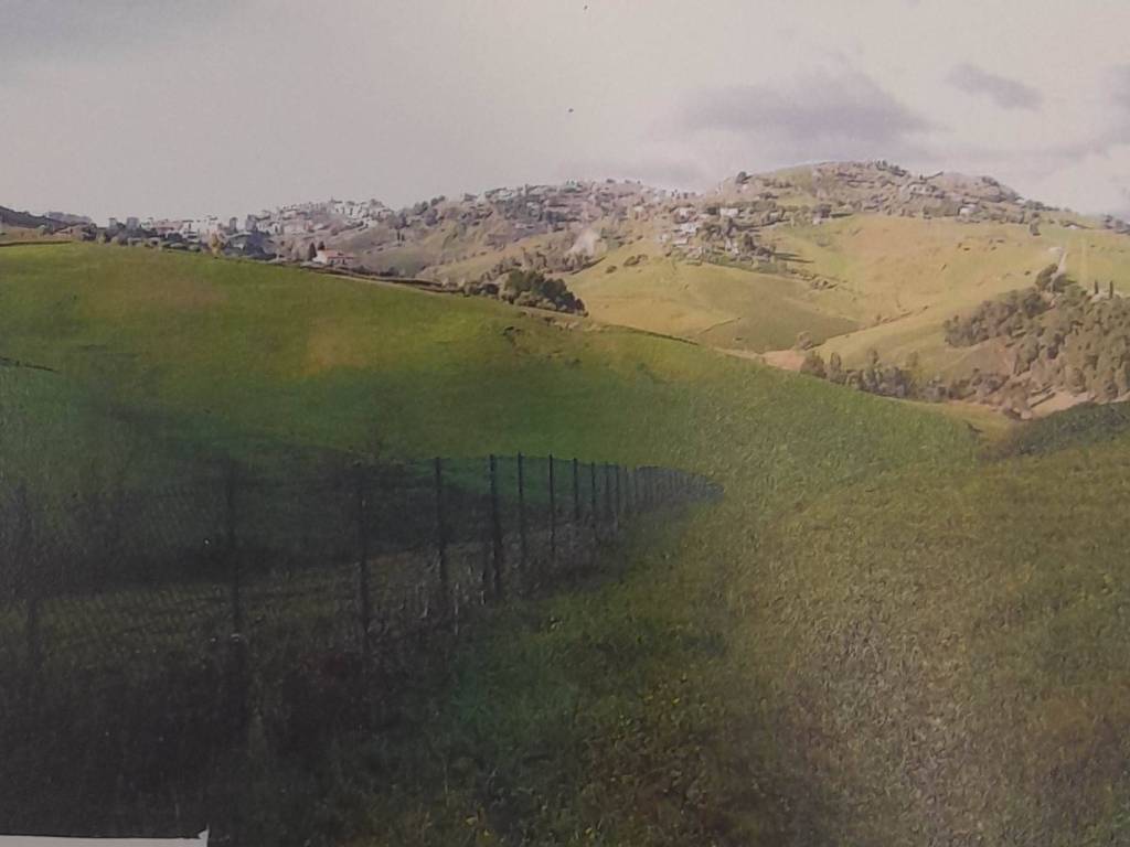 Terreno a Caltanissetta in Cda Fontanelle - Foto 2